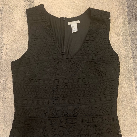 Beautiful Sleeveless Black Lace H&M dress size S - Picture 3 of 5